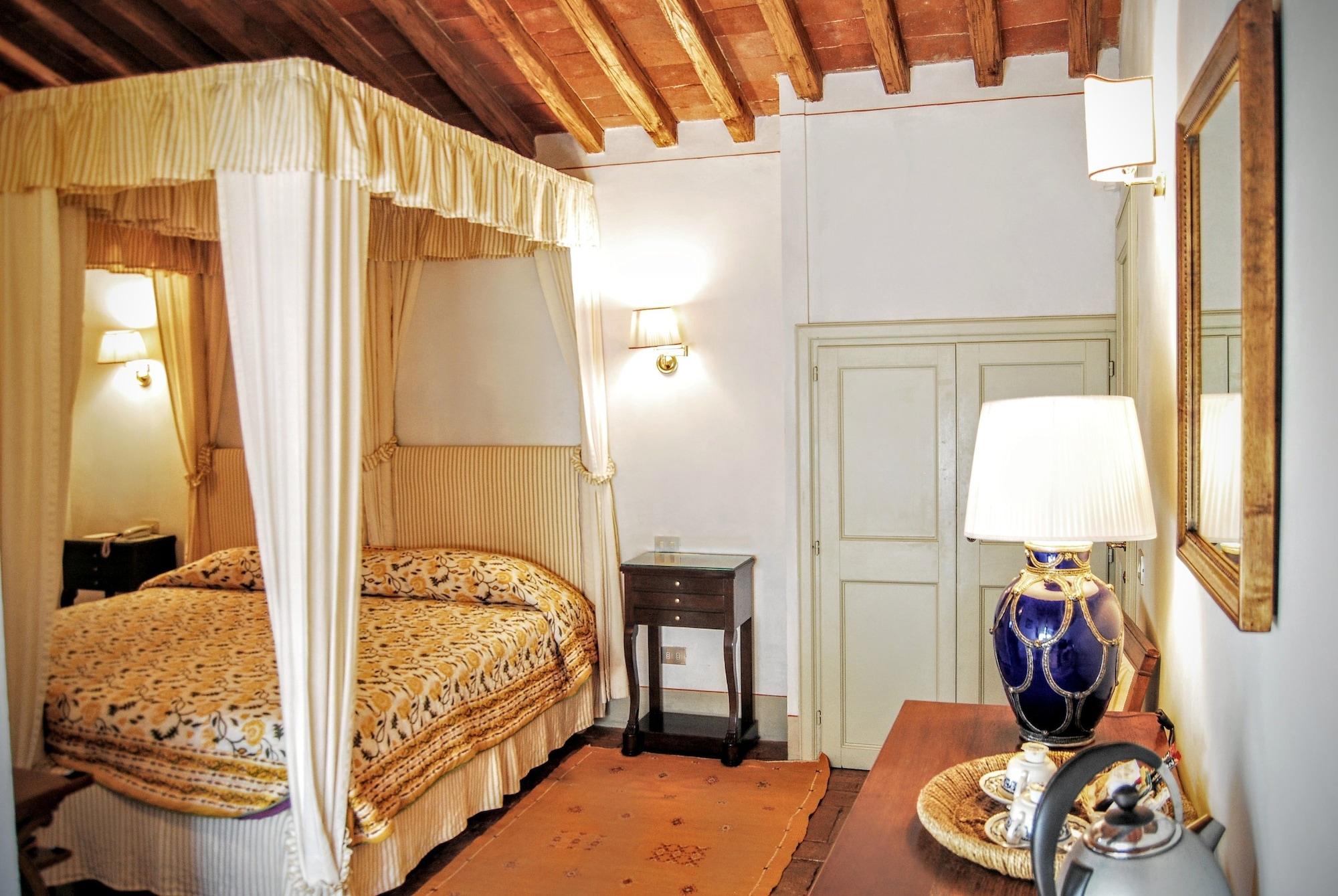 Il Poggiale Dimora Storica Hotel 4*